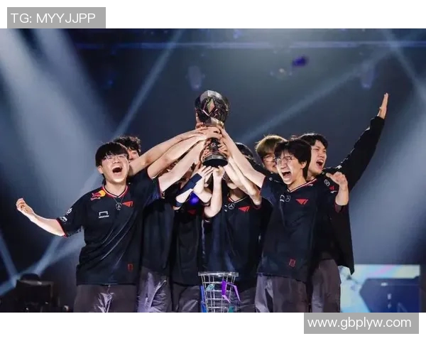 VCTCNHappywei团队在电竞赛场上展现卓越实力与团队合作精神