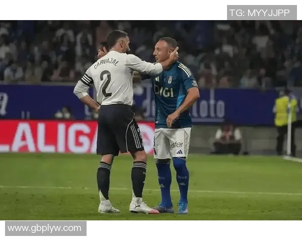 弗赖堡0-1惜败霍马球队,止步欧冠四分之一决赛 弗赖堡0-1惜败霍马球队,止步欧冠四分之一决赛